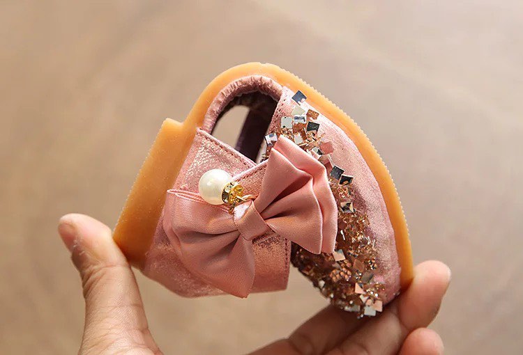 Layla crystal shoe- flat heel