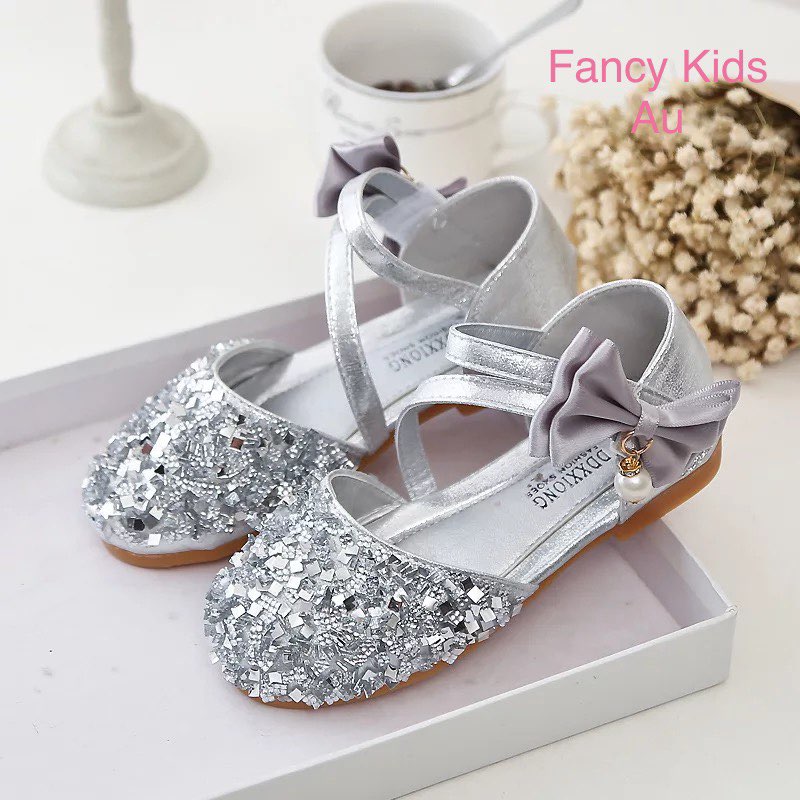 Layla crystal shoe- flat heel