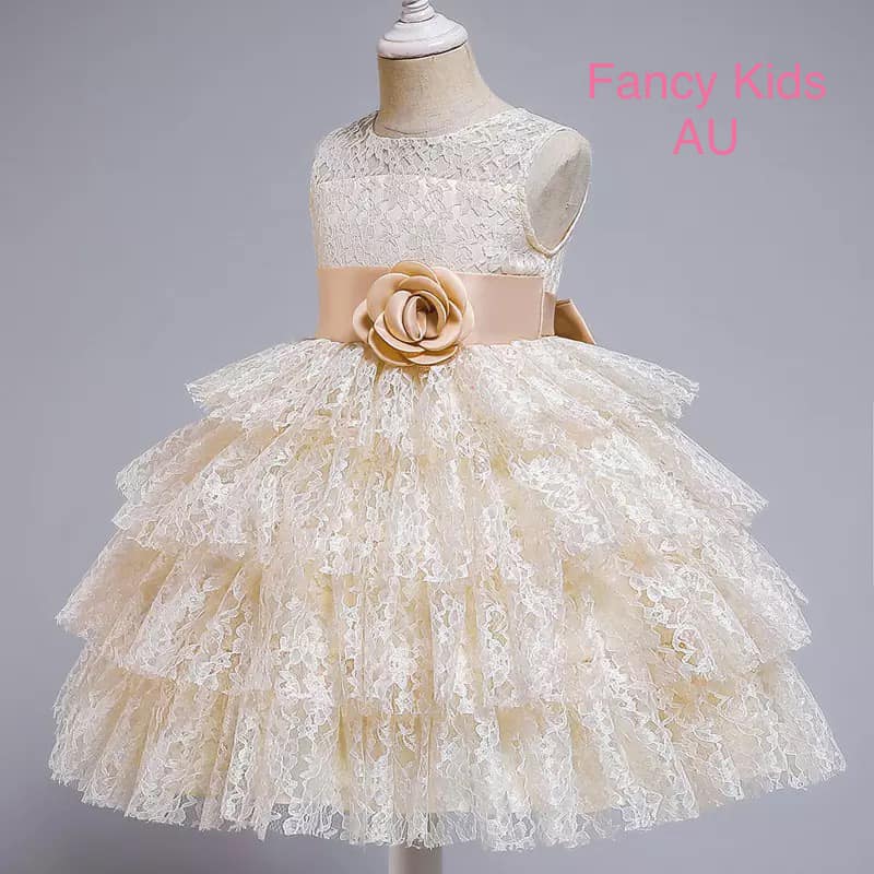 Rosy lace dress- Ivory