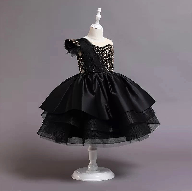 Black Beaty luxury dress